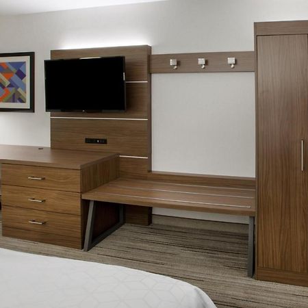 Holiday Inn Express & Suites - Milan - Sandusky Area By Ihg エクステリア 写真