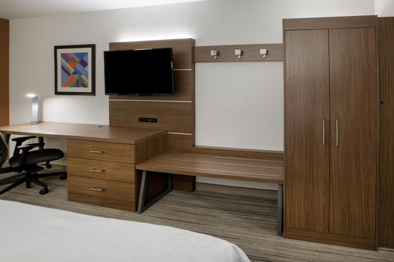 Holiday Inn Express & Suites - Milan - Sandusky Area By Ihg エクステリア 写真