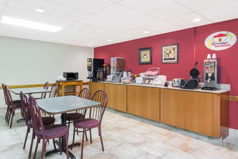 Holiday Inn Express & Suites - Milan - Sandusky Area By Ihg エクステリア 写真
