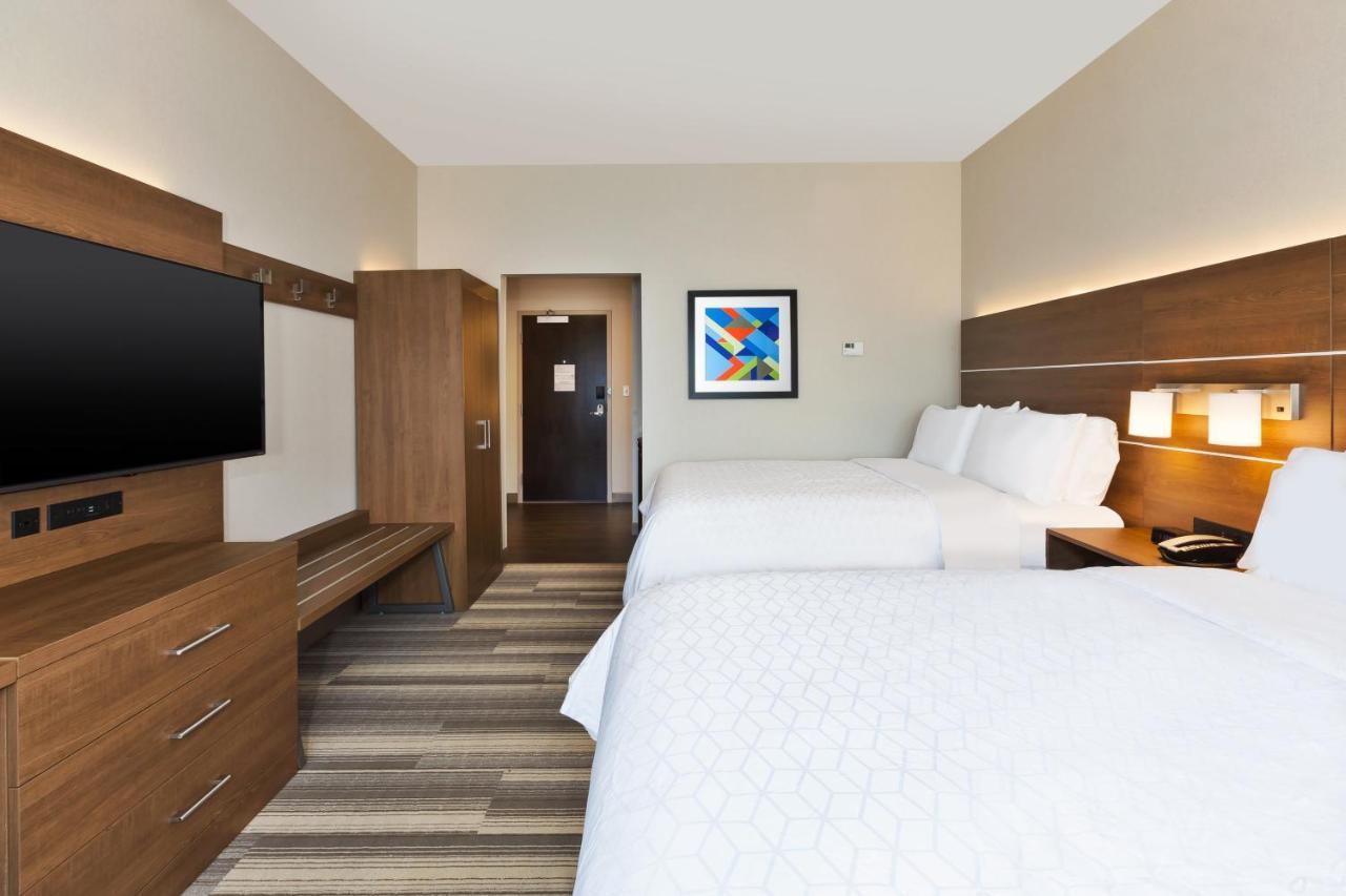 Holiday Inn Express & Suites - Milan - Sandusky Area By Ihg エクステリア 写真