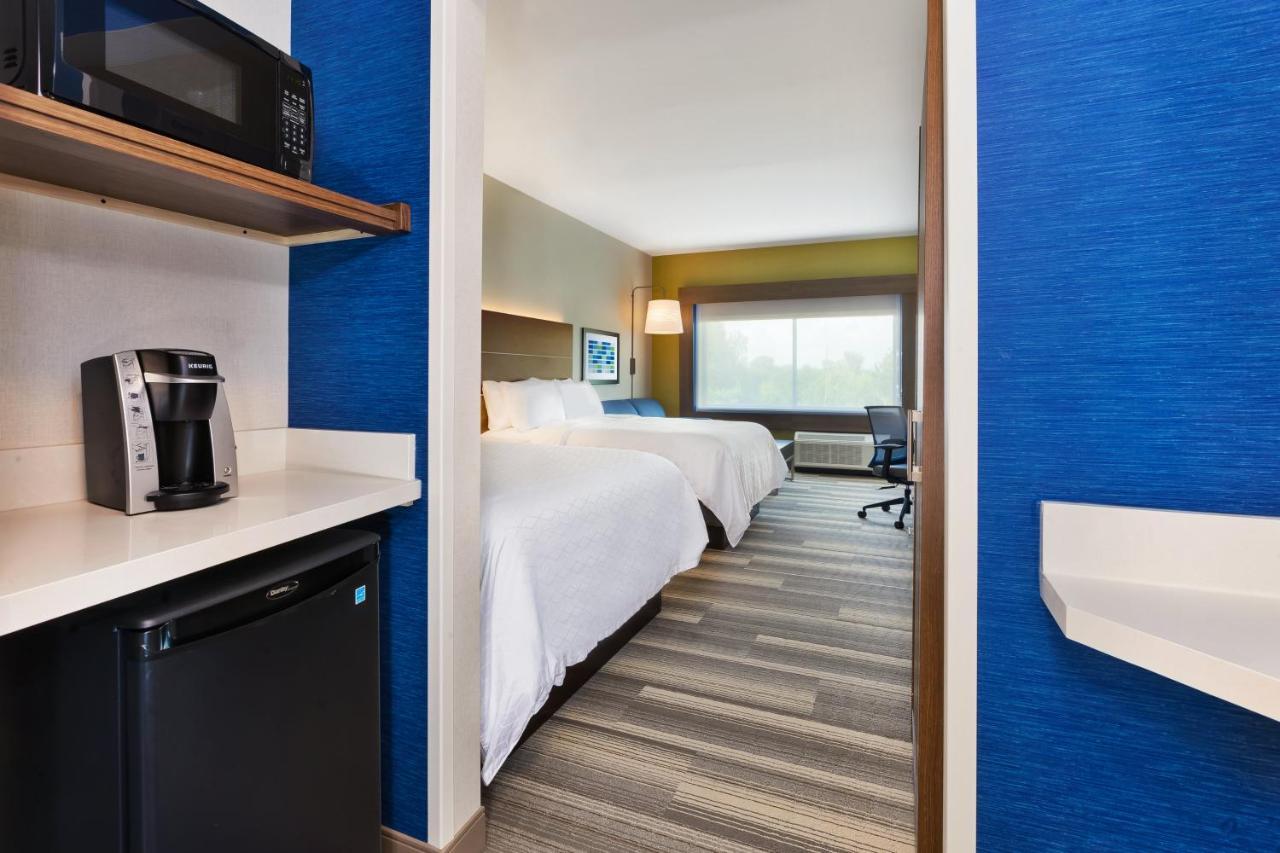Holiday Inn Express & Suites - Milan - Sandusky Area By Ihg エクステリア 写真